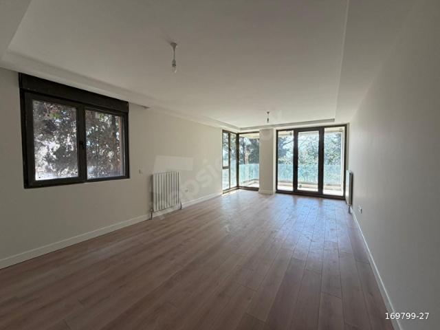 ÜSKÜDAR SALACAKTA 3+1 SIFIR DAİRE 54121381948
