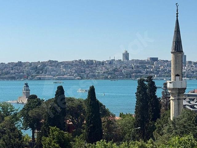 Üsküdar Salacak'ta Sıfır Binada K.Otoparklı Manzaralı Ara Kat Kiralık Daire