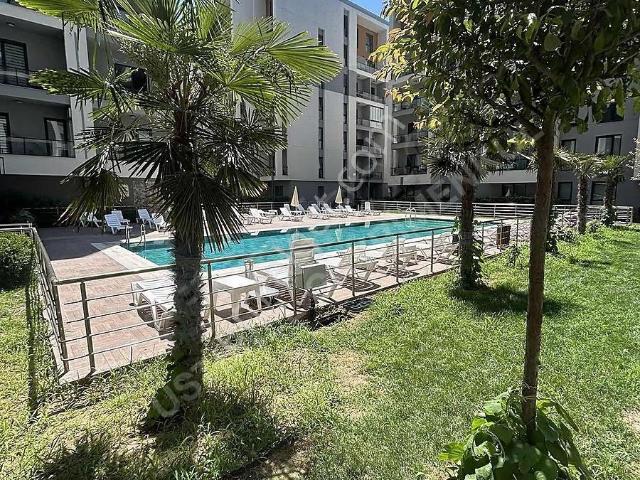 Üstünel'den Avlu 1'de Eşyalı Dubleks Kiralık Daire