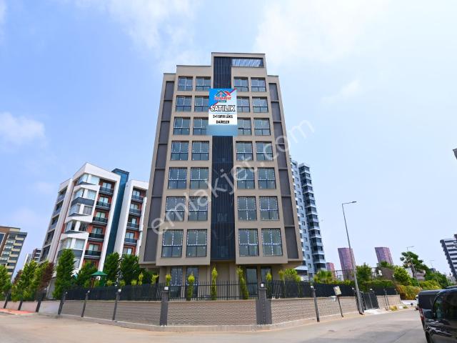 Üstünkent'ten 50. Yıl'da Sıfır Yapıda Modern Tasarımlı 3+1 Daire