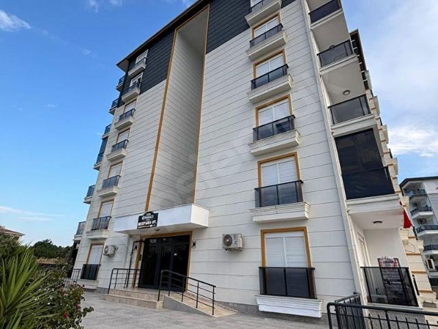 USTA GAYRİMENKUL'DEN GEDİK'TE SATILIK 3+1 HAVUZLU SIFIR DAİRE