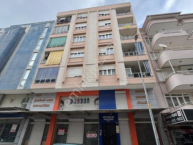 Usta Gayrimenkul'den Kiralık 2+1 Doğalgazlı Daire