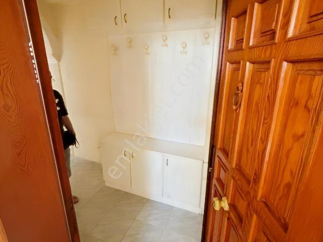 Usta Gayrimenkul'den Kiralık Çarşıda 2+1 Daire