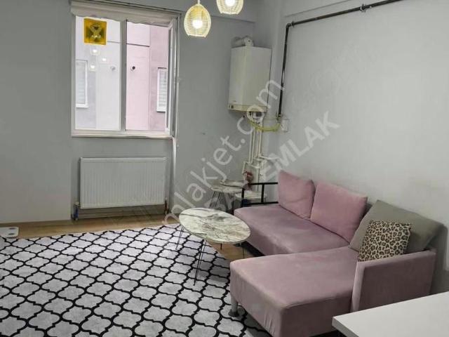 Ustabay Emlaktan Üni Karşısında Satılık Eşyalı 1+1