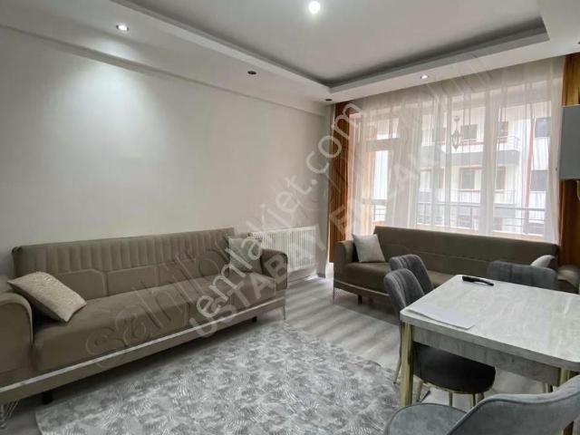 Ustabay Emlaktan Üniversite Karşısı Kiralık 1+1
