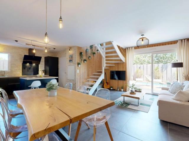 USTARITZ, maison à vendre, 4 pièces, 93 m²