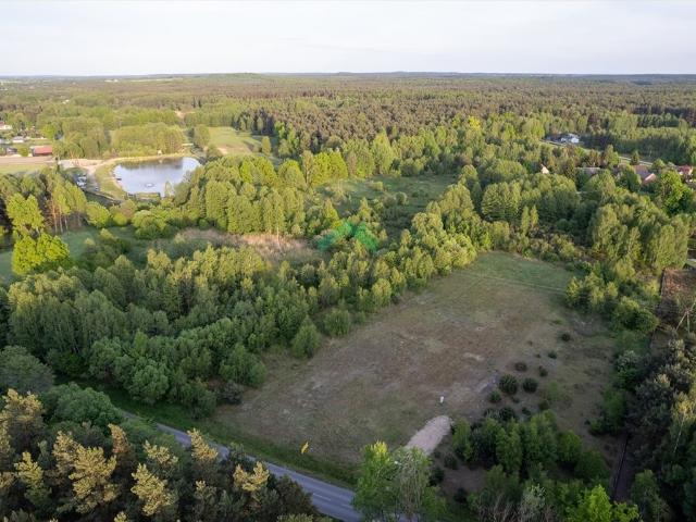 Ustawna działka 750 m² z pozwoleniem na dom w Rybnie