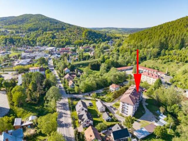 Ustrzyki Dolne, ul. Fabryczna, 61 m² Mieszkanie