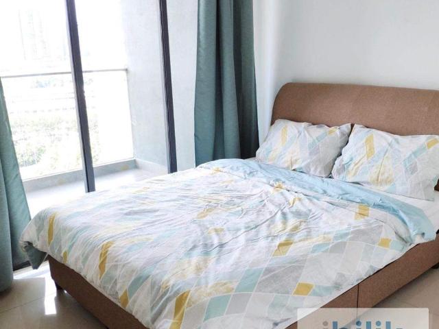 UPM: Master. Balcony, AirCon, Own Bath, Bus to MRT, Univ 360