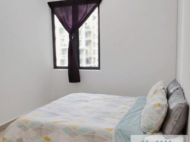 UPM: Middle Room, Pool View, AirCon Hot Bath, Bus to MRT, Univ 360