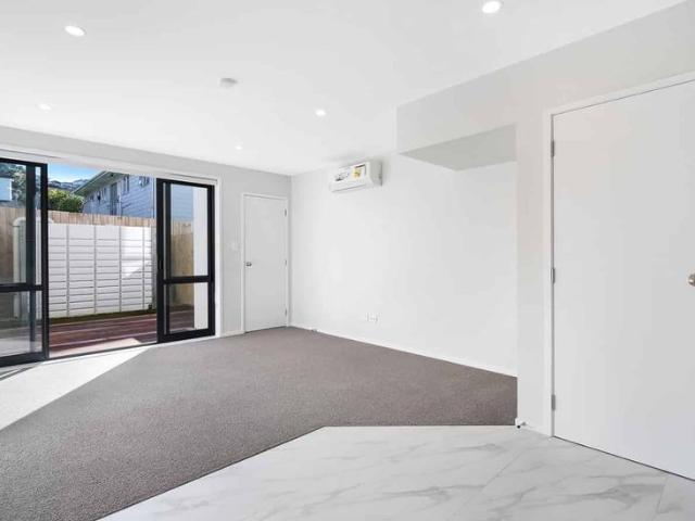Upmarket Townhouse on Ayton