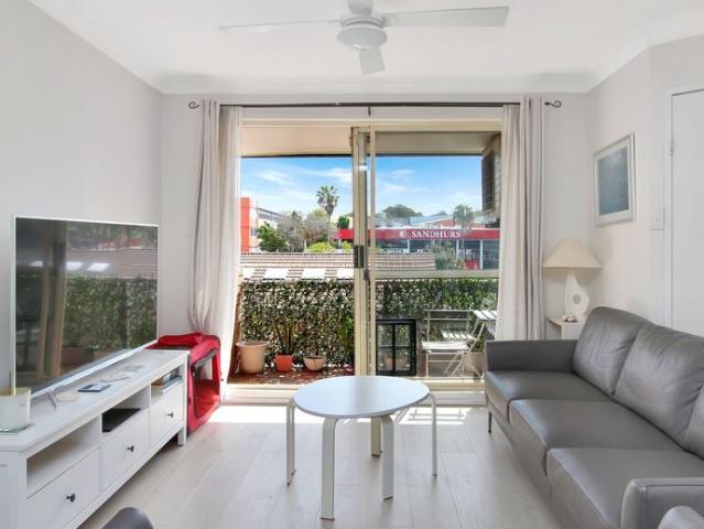 Updated Apartment Resort Style Living