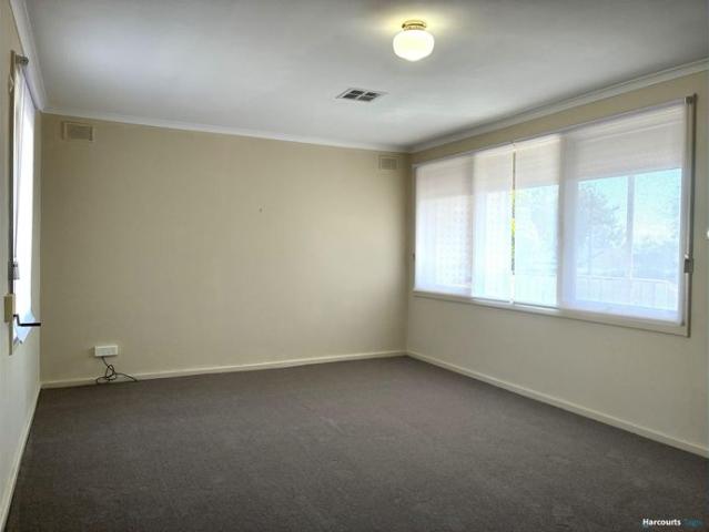 Updated Family Home In Convenient Location Including Large Shed