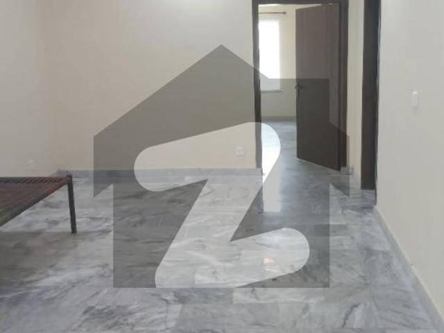 Upper Portion Available For Rent Heir