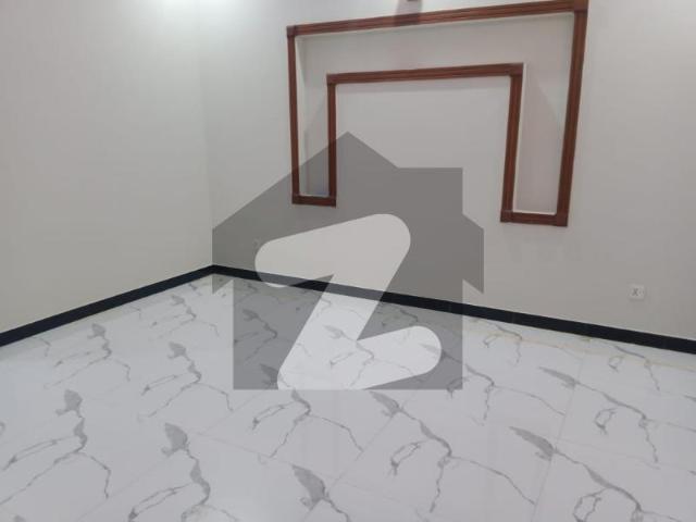 Uper portion For rent 3 Bed 3 Bath TV lounge DD tile flooring separate meters G 9