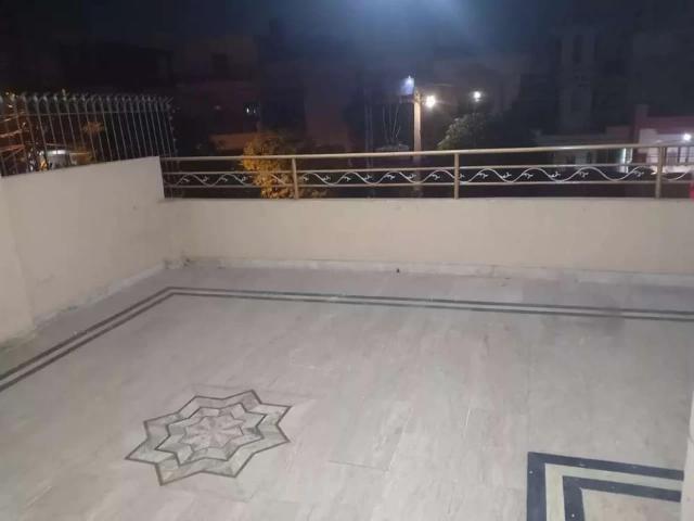 Uper portion for rent in johar town near emporium mall Lahore Johar Town ID 05478