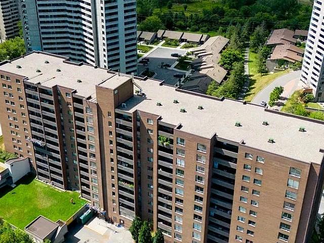 Upgraded 2 bedroom/2 bathroom Condo Looking For A New Owner
