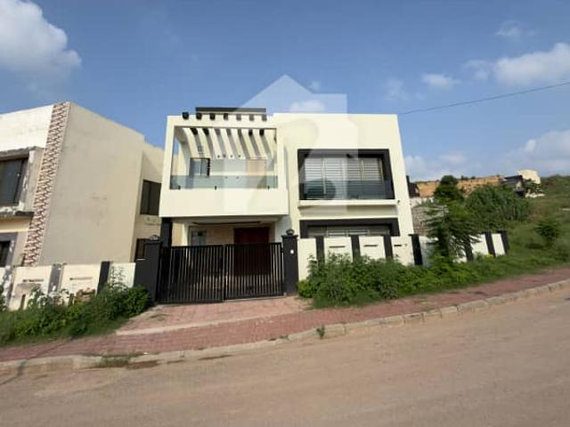 Upgraded & Modern 4 Bed House 244 Sq Yd in Sector B, DHA Phase 3 Excellent Value!