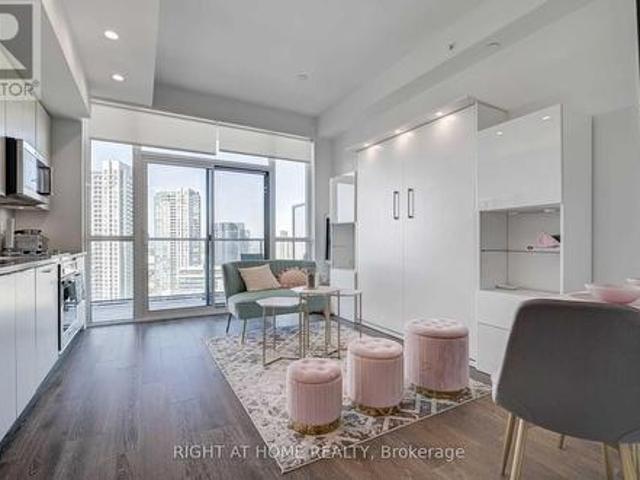 Uph02 38 Iannuzzi Street, Toronto, ON, M5V 0S2 condo for sale | Listing ID C13581 | Royal LePage