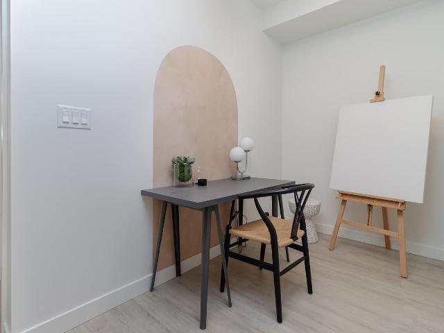 Uplands Terrace Apartments 1 Bedroom Apartment for Rent at 6117 Uplands Dr, Nanaimo, BC V9V 0B7