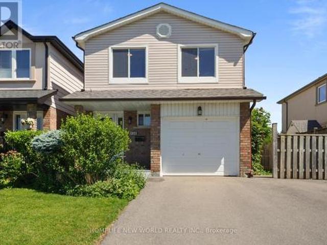 Upper 458 Appledore Crescent, Mississauga, ON, L5B 2L6 house for lease | Listing ID W13486 | Royal LePage