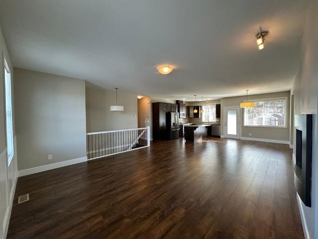 #Upper 51106 Sophie Crescent