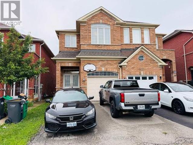 Upper 5959 Stonebriar Crescent, Mississauga, ON, L5V 2T8 house for lease | Listing ID W13553 | Royal LePage