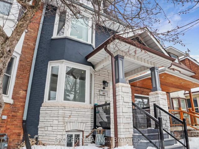 Upper 635 Christie Street in Toronto: Wychwood House for lease Toronto C02: MLS®# C13517904