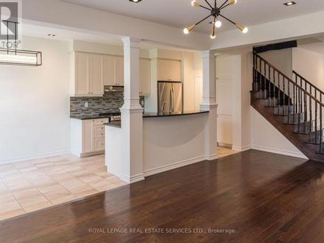 Upper 74 Faust Ridge, Vaughan, ON, L4H 4T1 house for lease | Listing ID N13529 | Royal LePage