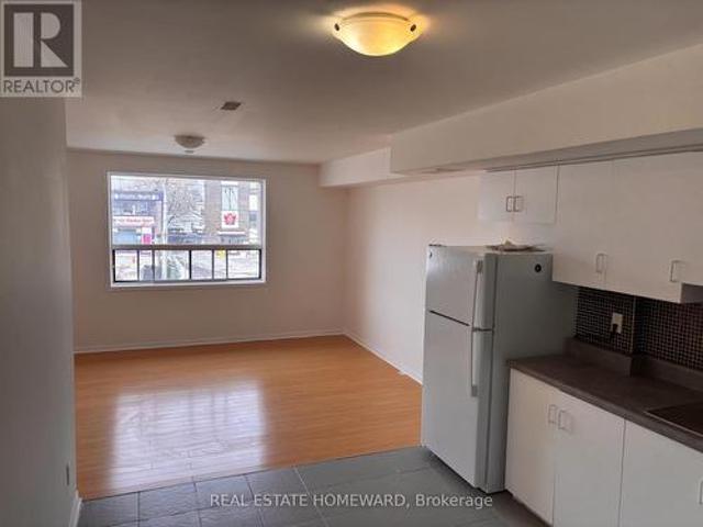 Upper 879A Wilson Avenue, Toronto, ON, M3K 1E6 house for lease | Listing ID W13158 | Royal LePage