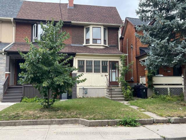 Upper 10 Hibernia Avenue in Toronto: Weston Pellam Park House for lease Toronto W03: MLS®# W13710756