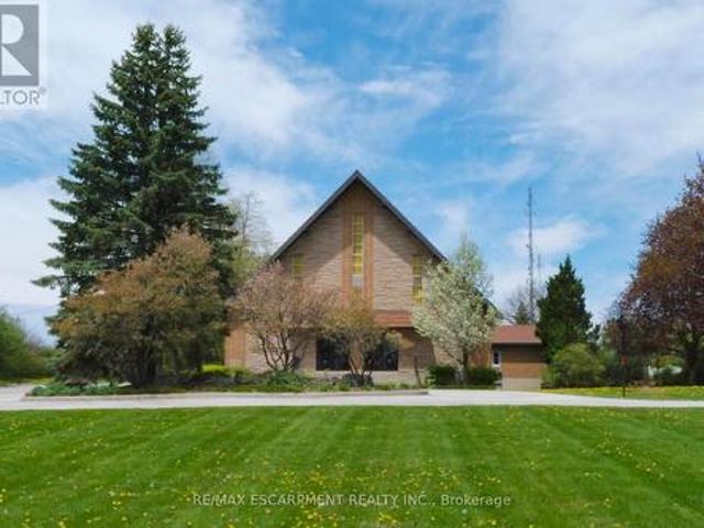 Upper 1225 Dundas Street, Burlington, ON, L7P 0S9 commercial for lease | Listing ID W13213 | Royal LePage