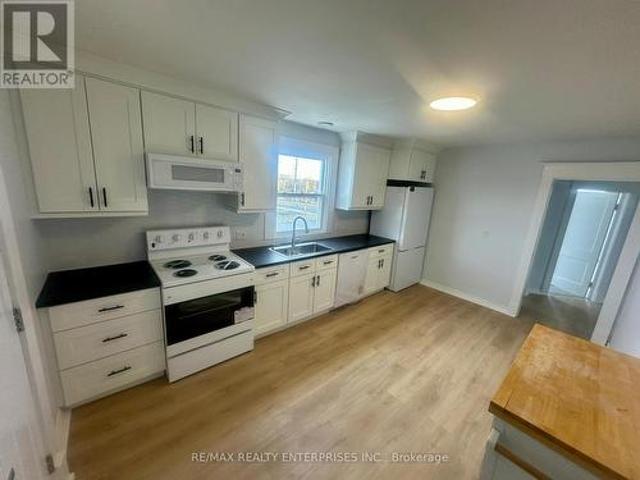 Upper 12993 Steeles Avenue, Halton Hills, ON, L0P 1E0 house for lease | Listing ID W13515 | Royal LePage
