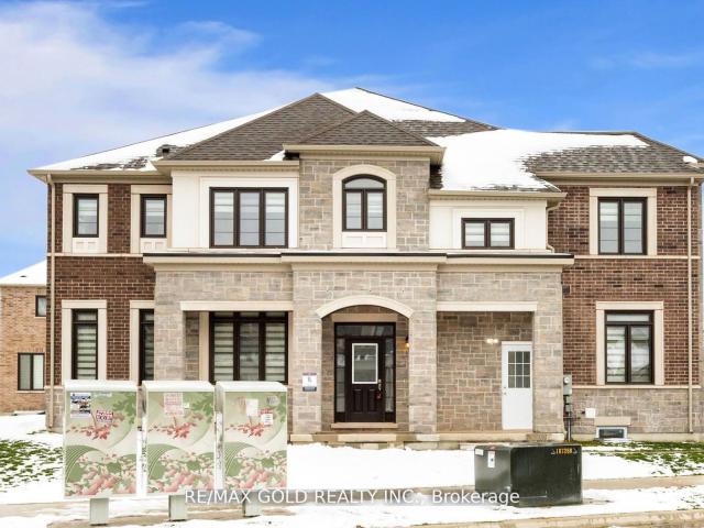 Upper 1442 Watercress Way, Milton | For Rent @ $3,450 | Condos. Ca