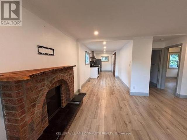 Upper 14 Elmwood Avenue, St. Catharines E. Chester, ON, L2R 2T7 house for lease | Listing ID X13506 | Royal LePage