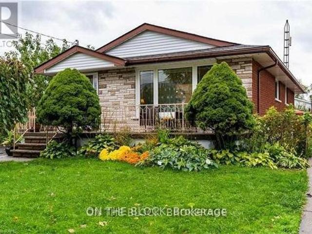 Upper 151 Nugent Drive, Hamilton, ON, L8H 2N3 house for lease | Listing ID X13516 | Royal LePage