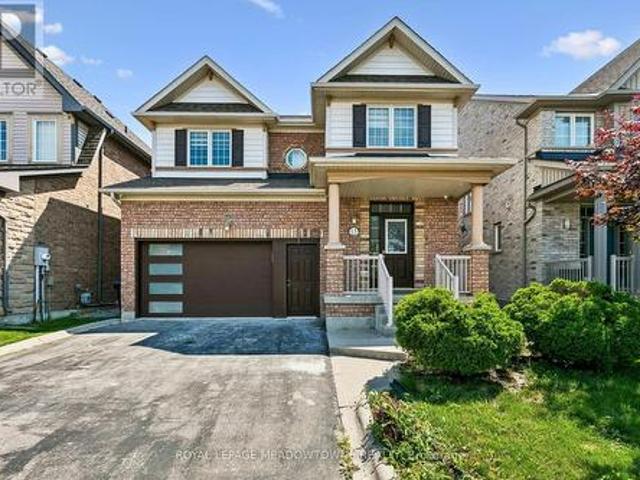 Upper 15 Learmont Avenue, Caledon, ON, L7C 3N3 house for lease | Listing ID W13515 | Royal LePage