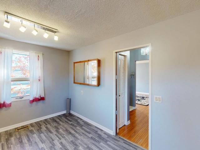 UPPER 23 Woodbrook Way Southwest 3 Bedroom Apartment for Rent at 23 Woodbrook Way Sw Uppr, Calgary, AB T2W 4J7 Woodbine