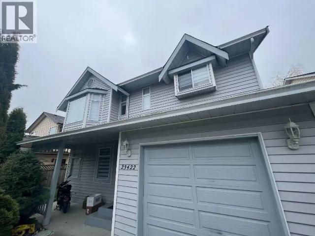 Upper 23422 SANDPIPER AVE