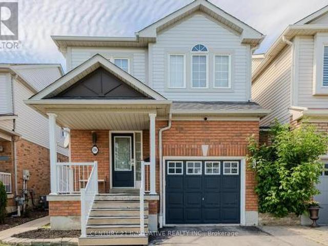 Upper 28 Samandria Avenue, Whitby, ON, L1R 2Z7 house for lease | Listing ID E13411 | Royal LePage