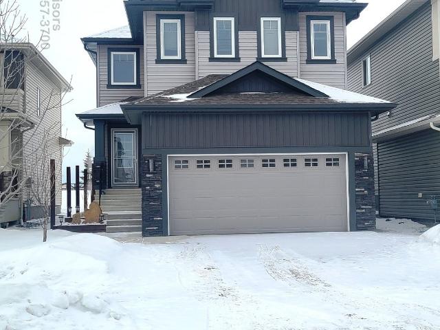UPPER 32 Sandalwood Place Detached House House for Rent