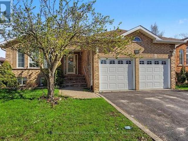 Upper 332 Harvie Road, Barrie, ON, L4N 8H7 house for lease | Listing ID S13504 | Royal LePage