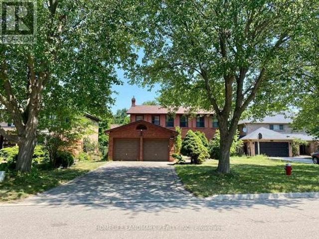 Upper Floor Room A 3371 Cider Mill Place, Mississauga, ON, L5L 3H6 house for lease | Listing ID W13602 | Royal LePage