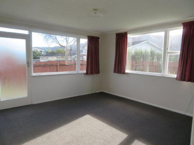 Upper Hutt, Central