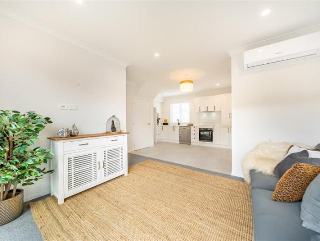upper hutt, 2 bedrooms