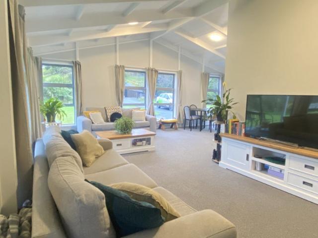 upper hutt, 3 bedrooms