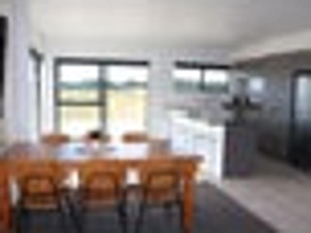 Upper Moutere, 2 bedrooms, $550 pw