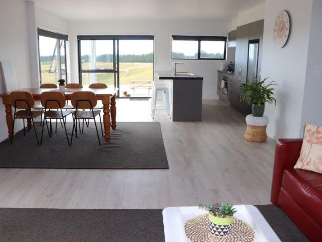 upper moutere, 2 bedrooms