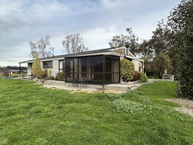 upper moutere, 3 bedrooms