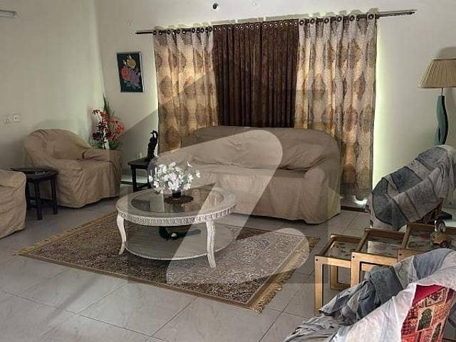 Upper Portion Neat & Clean